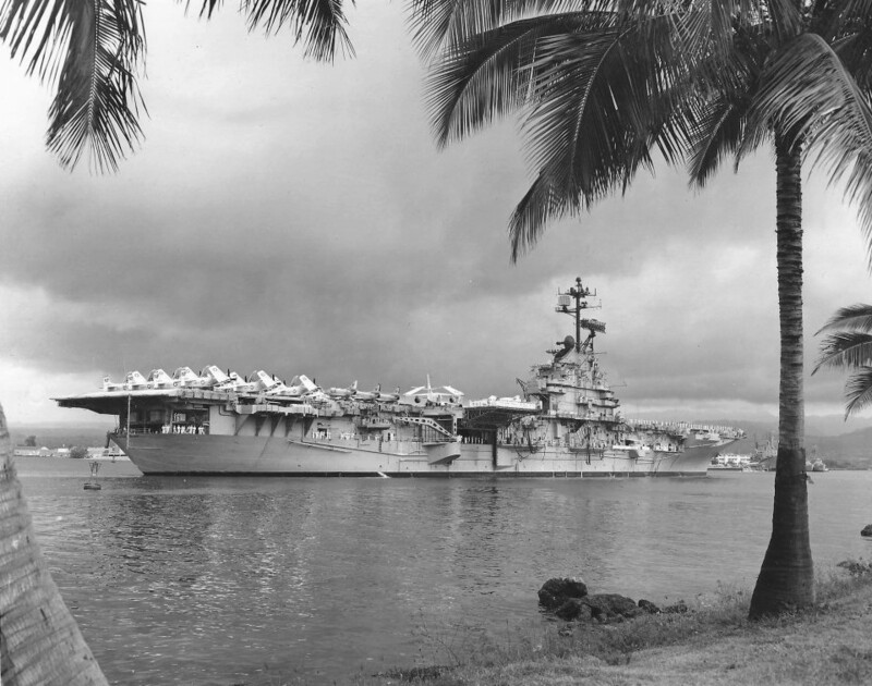 USS Bon Homme Richard (CVA-31) - N438C.jpg :: USS Bon Homme Richard (CVA-31), Aircraft Carrier Attack, Vietnam War - US NAVY PHOTO: USS Bon Homme Richard (CVA-31), with embarked Carrier Air Wing (CVW) 21, enters Pearl Harbor, HI, in late January 1967, at the beginning of her third Vietnam Cruise (26 Jan-25 Aug 1967). 