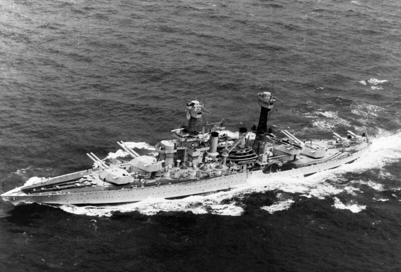 USS Colorado (BB-45) - N3159F.jpg :: USS Colorado (BB-45), Battleship, Post-WW I - US NAVY PHOTO: All main batteries trained to starboard; the USS Colorado (BB-45) is about to provide an answer during a Fleet Problem, circa mid 1930's.
