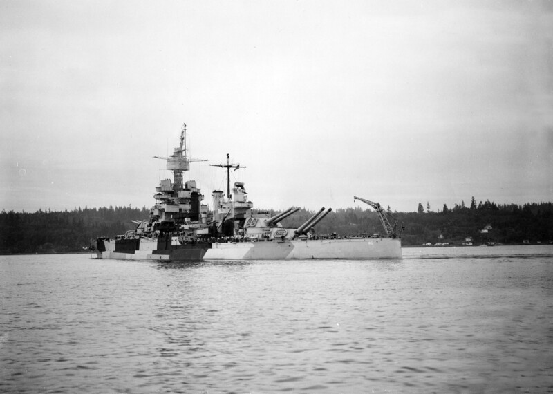 USS Colorado (BB-45) - N3160K.jpg :: USS Colorado (BB-45), Battleship, WW II - US NAVY PHOTO: Stern view, port side of the USS Colorado (BB-45) in Puget Sound on 2 Oct 1944. She was refitted with a stump tower mainmast, which replaced her cutdown cage mainmast, a Mark 34main battery director to supplement the old director on the foremast, and Mark 33 5\