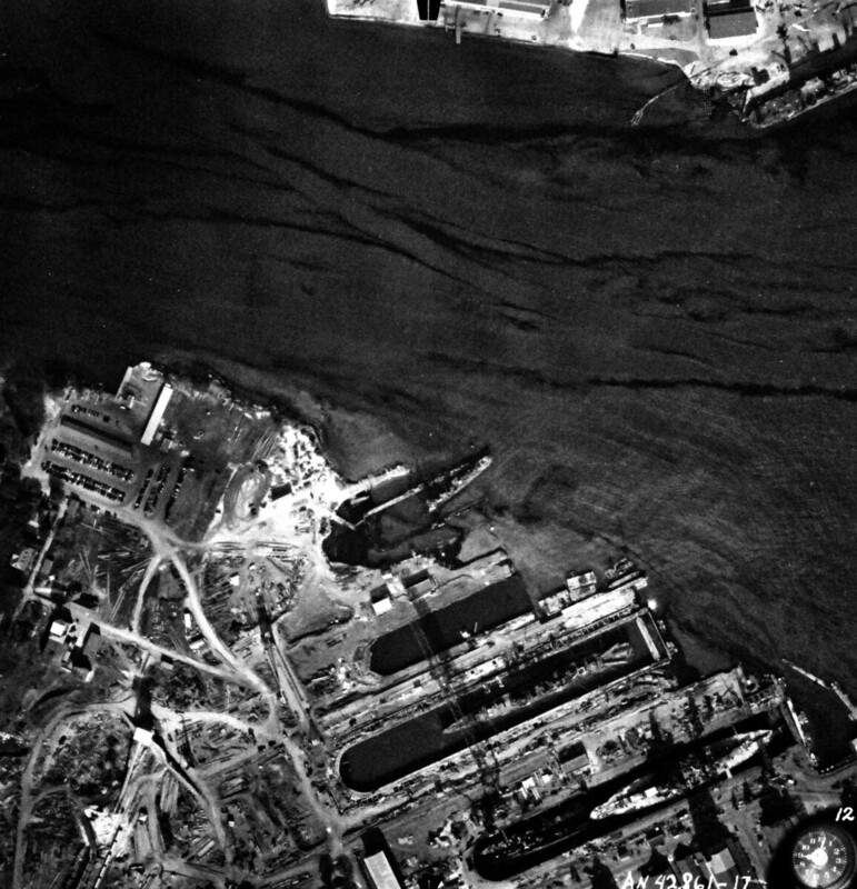 USS Helena (CL-50) - N2364L.jpg :: USS Helena (CL-50), Light Cruiser, WW II - US NAVY PHOTO: Aerial view of \