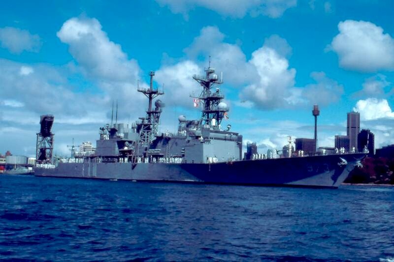 USS John Young (DD-973) - N8371B.jpg :: USS John Young (DD-973), Destroyer, Post-Vietnam War - US NAVY PHOTO: The USS John Young (DD-973), Sydney, Australia, Mar 1994.
