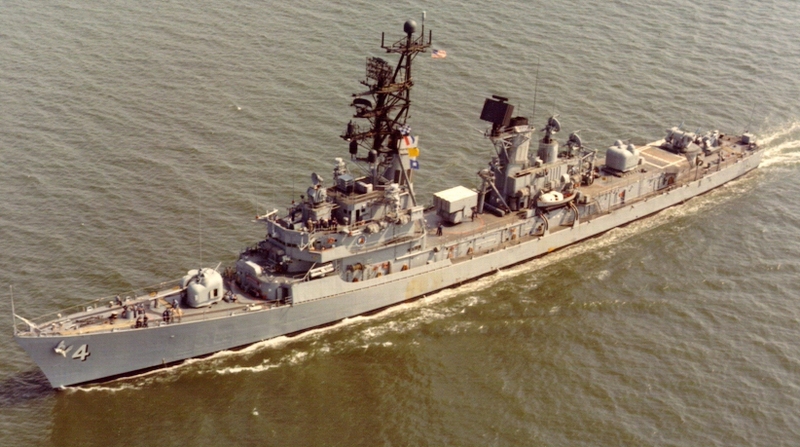 USS Lawrence (DDG-4) - N25990G.jpg :: USS Lawrence (DDG-4), Guided Missile Destroyer, Vietnam War - US NAVY PHOTO: Photo of the USS Lawrence (DDG-4) from sometime between 1972 and mid 1973 almost certainly in Hampton Roads, VA. The Chaparral launcher and flame thrower on the fantail were installed during the yard period spanning late 1971 and early 1972 as part of “Project Lawrence” to evaluate anti-ship missile defenses. The picture was likely taken post overhaul prior to deployment to Southeast Asia in Jun 1972. The after 5”/54 mount was removed in 1973 (I believe after June) and not replaced.
