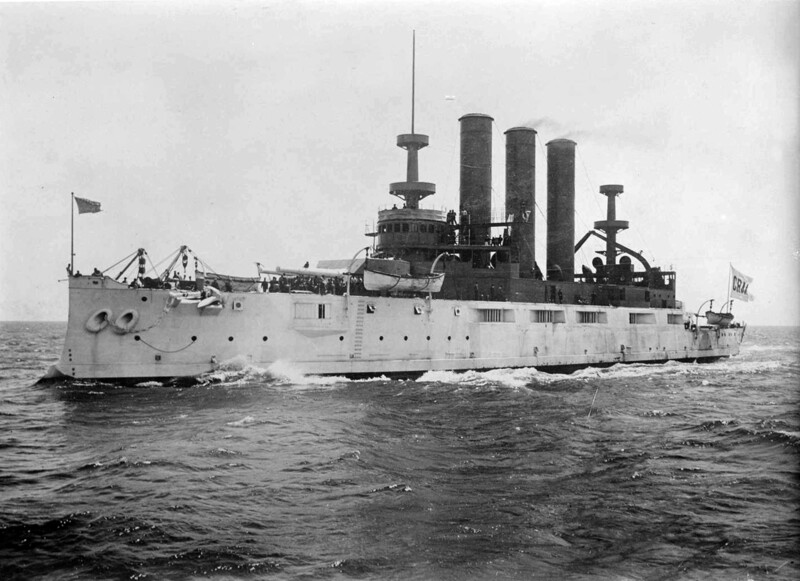 USS Maine (BB-10) - N2961D.jpg :: USS Maine (BB-10), Battleship, Post-Cilvil War - US NAVY PHOTO: USS Maine (BB-10) flies the flag of Cramp.
