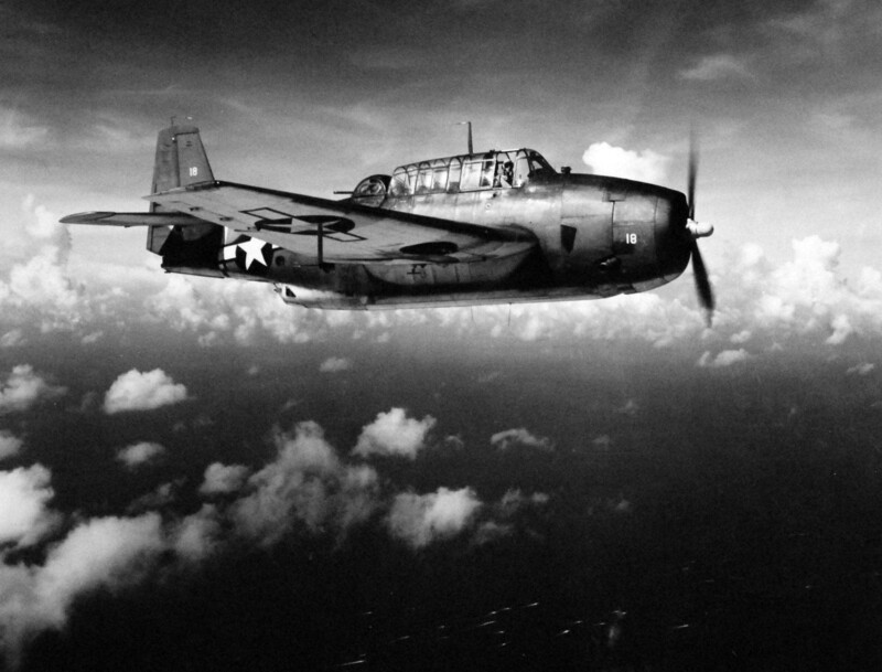 USS Monterey (CVL-26) - N613C.jpg :: USS Monterey (CVL-26), Light Aircraft Carrier, WW II - US NAVY PHOTO: TBM-1C Avenger of VT-28 from USS Monterey (CVL-26) on its way to Guam. Photographed by Lieutenant Victor Jorgensen, Jul 1944.