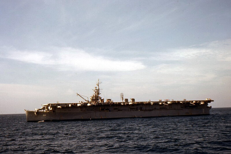 USS Monterey (CVL-26) - N614K.jpg :: USS Monterey (CVL-26), Light Aircraft Carrier, Korean War - US NAVY PHOTO: USS Monterey (CVL-26) operating as a training carrier under the Naval Training Command, circa 1952-53.