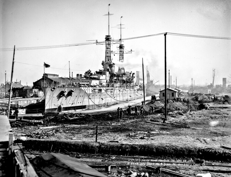 USS Nevada (BB-36) - N3058K.jpg :: USS Nevada (BB-36), Battleship, WW I - US NAVY PHOTO: Two sides of USS Nevada (BB-36) at Navy Yard, Norfolk, Va. on 29 Dec 1916.
