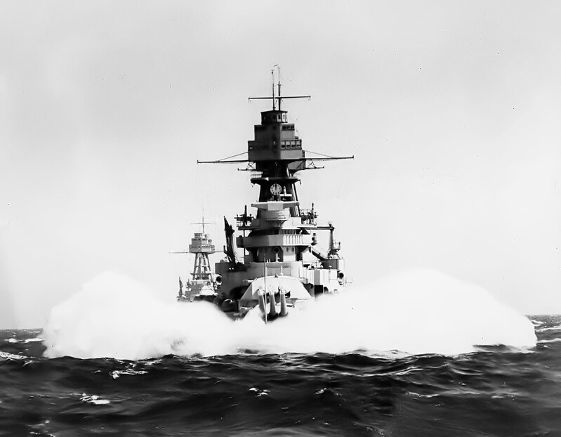 USS Nevada (BB-36) - N3060J.jpg :: USS Nevada (BB-36), Battleship, Post-WW I - US NAVY PHOTO: Leading USS Nevada (BB-36), USS Arizona (BB-39) heads into a sea. Note the concentration dial above the rangefinder.