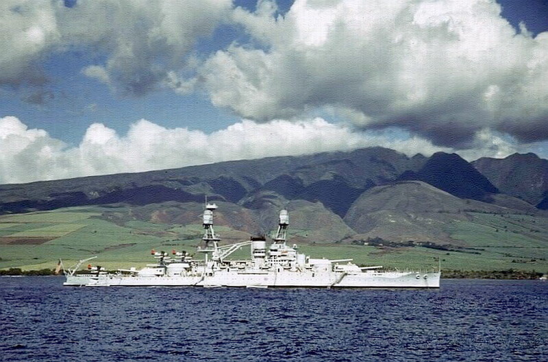 USS Nevada (BB-36) - N3065G.jpg :: USS Nevada (BB-36), Battleship, WW II - US NAVY PHOTO: Battleship USS Nevada (BB-36) at anchor at Lahaina Roads, Territory of Hawaii, pre-war. Note SOC Seagull scout aircraft on Nevada’s catapults. 
