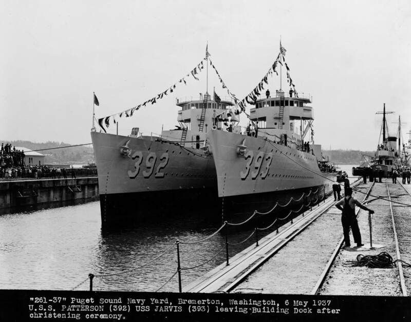 USS Patterson (DD-392) - N4362H.jpg :: USS Patterson (DD-392), Destroyer, Post-WW I - US NAVY PHOTO: USS Patterson (DD-392) (left) and USS Jarvis (DD-393) leaving the building dock after their christening ceremony, at the Puget Sound Navy Yard, Bremerton, Washington, 7 May 1937.