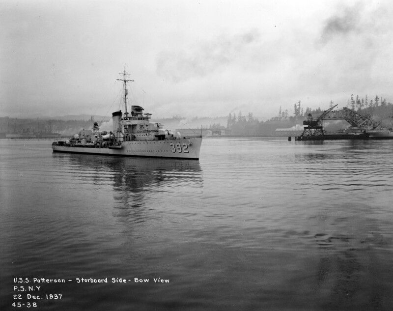 USS Patterson (DD-392) - N4362J.jpg :: USS Patterson (DD-392), Destroyer, Post-WW I - US NAVY PHOTO: USS Patterson (DD-392) off the Puget Sound Navy Yard, Bremerton, Washington, 22 Dec 1937. Crane ship Kearsarge (AB-1) is moored in the right background.