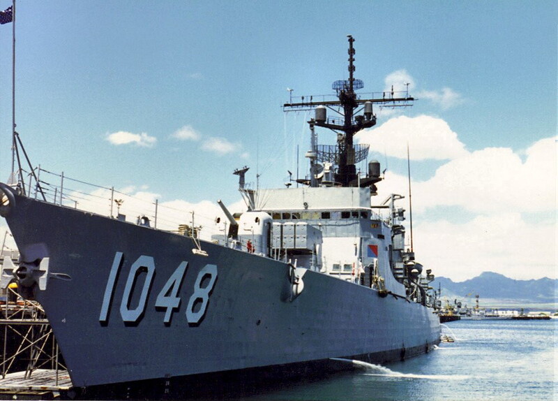 USS Sample (FF-1048) - N27023B.jpg :: USS Sample (FF-1048), Frigate, Post-Vietnam War - US NAVY PHOTO: Jul 1987: Pearl Harbor, Hi. - A nice port bow view of the USS Sample (FF-1048) taken by Bob Cieri at Pearl Harbor.