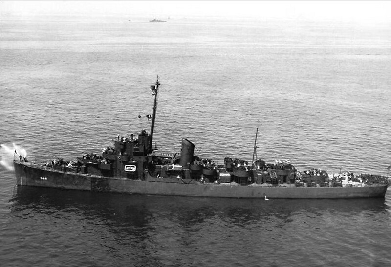 USS Savage (DE-386) - N11841C.jpg :: USS Savage (DE-386), Destroyer Escort, WW II - US NAVY PHOTO: USS Savage (DE-386) Wartime image, date and location unknown.
