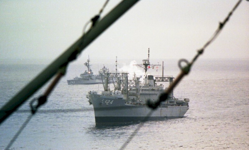 USS Southerland (DD-743) - N7113.jpg :: USS Southerland (DD-743), Destroyer, Post-Vietnam War - US NAVY PHOTO: USS Southerland (DD-743) going to the aid of the USS Pyro AE-24 after the Pyro went dead in the water during an unrep with the USS Kitty Hawk CV-63 off of San Diego in late 1978 or early 1979.