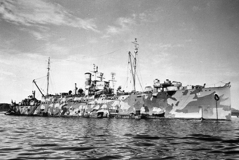 USS Vestal (AR-4) - N20152L.jpg :: USS Vestal (AR-4), Repair Ship, WW II - US NAVY PHOTO: USS Vestal (AR-4) at anchor, circa 1944-46, location unknown. There are two ships on her port side and the outboard ship is likely a destroyer based on the MK 37 gun director visible.