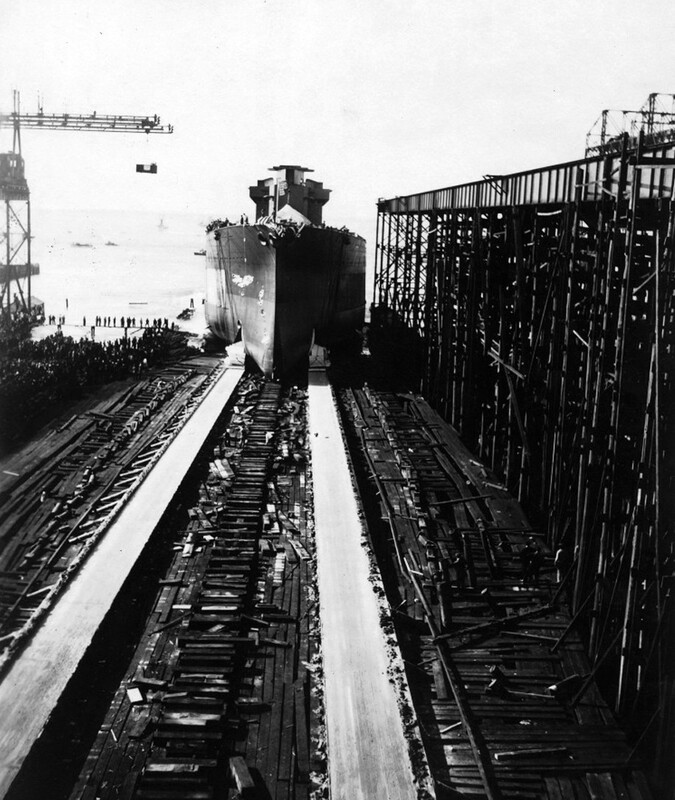 USS West Virginia (BB-48) - N3181G.jpg :: USS West Virginia (BB-48), Battleship, Post-WW I - US NAVY PHOTO: The superdreadnaught USS West Virginia (BB-48), sliding into the water at Newport News, Va., 19 Nov 1921.