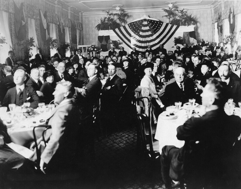 USS West Virginia (BB-48) - N3181H.jpg :: USS West Virginia (BB-48), Battleship, Post-WW I - US NAVY PHOTO: Dinner Party for Christening of USS West Virginia (BB-48), 19 Nov 1921.
