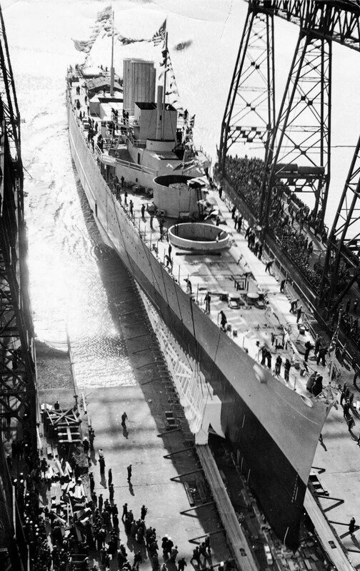 USS Witchita (CA-45) - N1839F.jpg :: USS Witchita (CA-45), Heavy Cruiser, Post-WW I - US NAVY PHOTO: USS Wichita (CA-45) sliding down the ways, Philadelphia Navy Yard, 16 Nov 1937.
