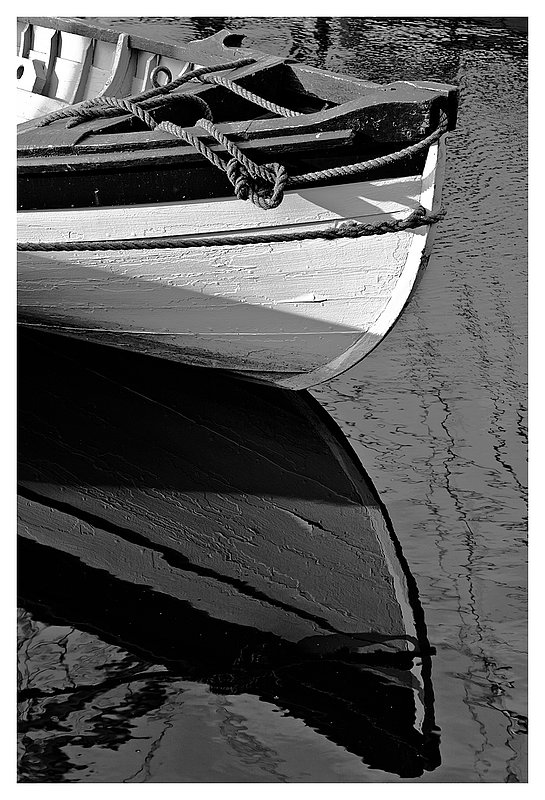 whale-boat-reflection.jpg