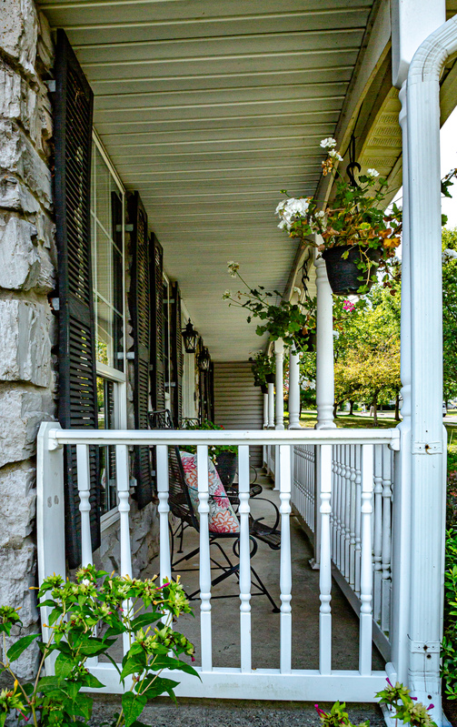 1019 Riverwalk Dr-22.jpg