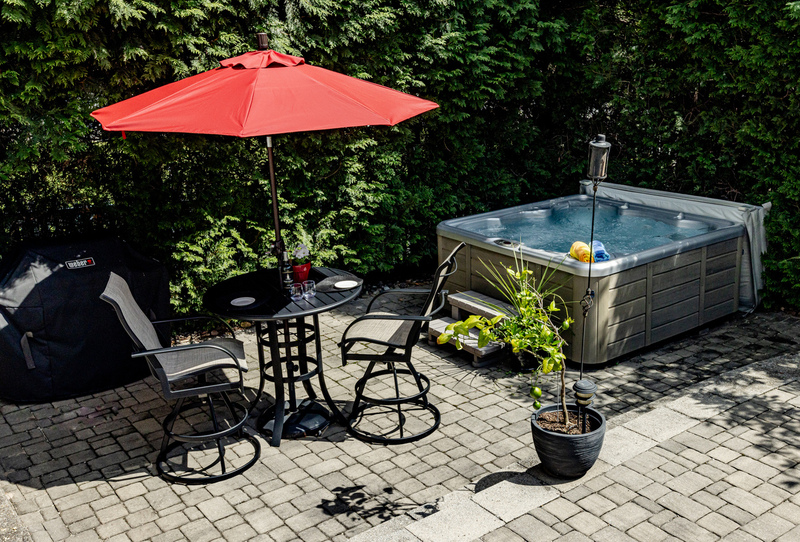 1019 Riverwalk Dr-32.jpg