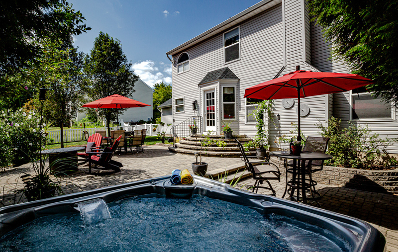 1019 Riverwalk Dr-68.jpg