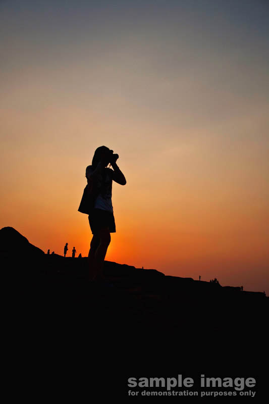 sillouettes-sp-013.jpg :: silouette of a person