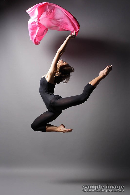 dance-bp-017.jpg :: model doing modern dance
