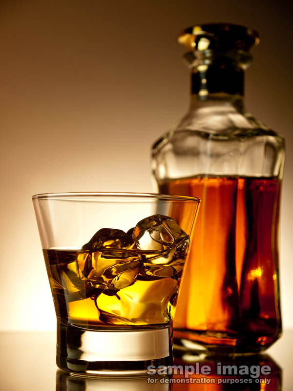 drinks-sp-018.jpg :: glass of alcohol