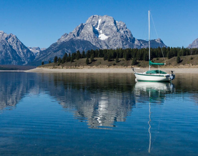 TSJ_20130920_2516(2).jpg :: Sailboar in the Grand Teton National Park