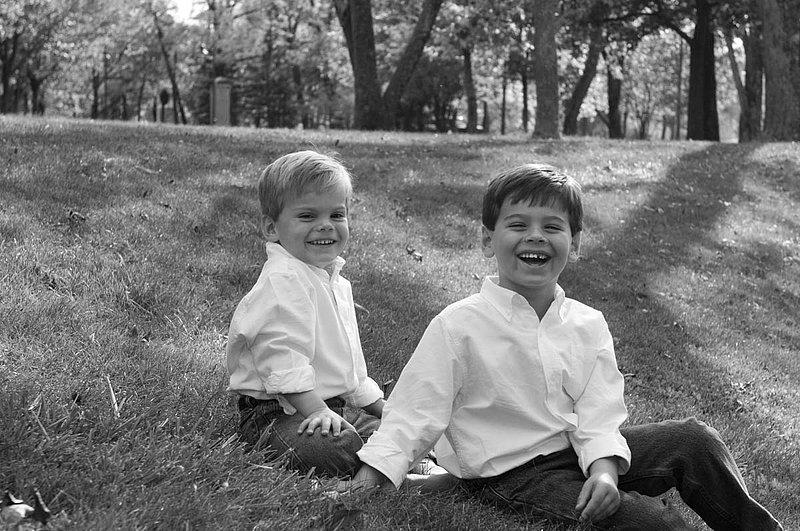 _1088587B.W.jpg