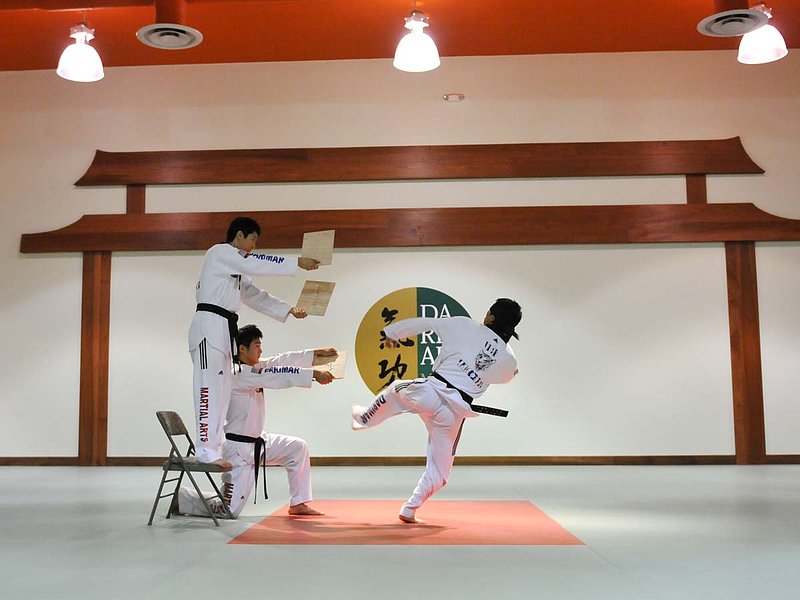 Yongin Univ Demo_0794449.jpg :: Tae Kwon Do Demonstration