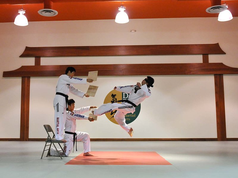 Yongin Univ Demo_0794450.jpg :: Tae Kwon Do Demonstration