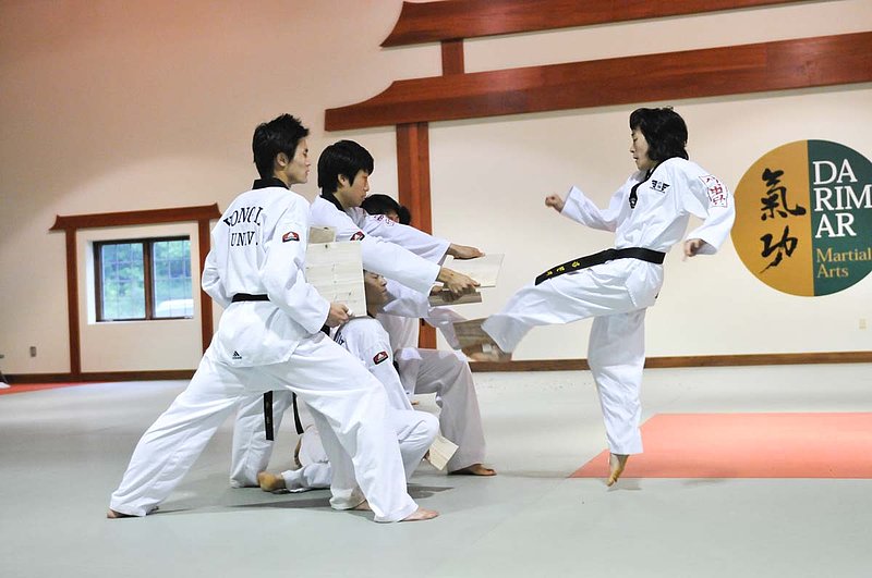 Yongin Univ Demo_0794809.jpg :: Tae Kwon Do Demonstration