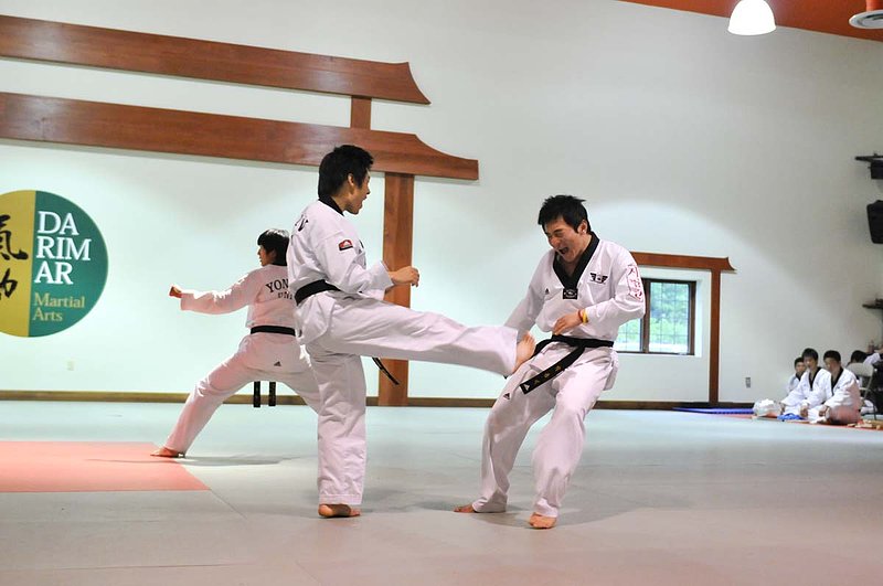 Yongin Univ Demo_0794881.jpg :: Tae Kwon Do Demonstration