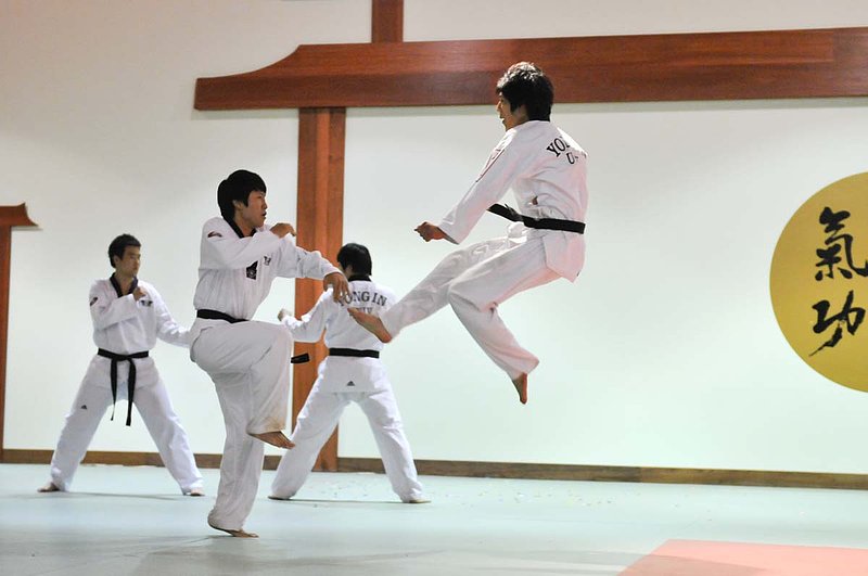 Yongin Univ Demo_0794899.jpg :: Tae Kwon Do Demonstration