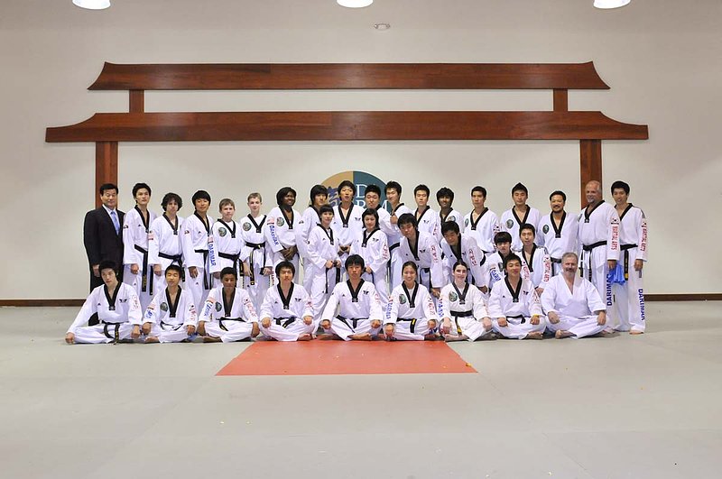 Yongin Univ Demo_0795239.jpg :: Tae Kwon Do Demonstration