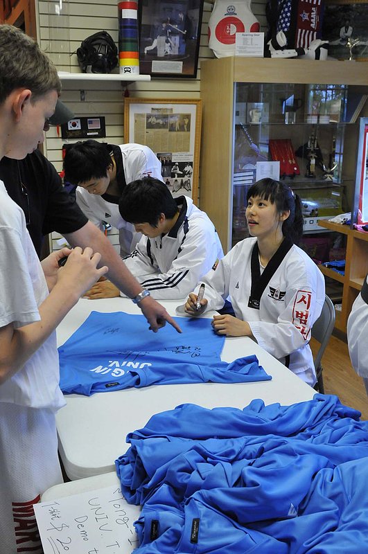 Yongin Univ Demo_0795250.jpg :: Tae Kwon Do Demonstration