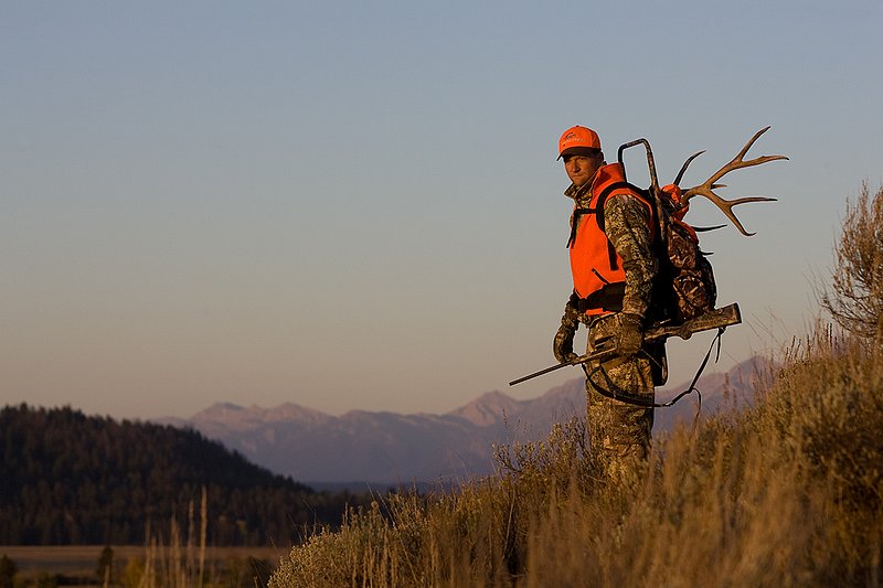 ©TC-Rifle Hunters-D90000-00167.jpg