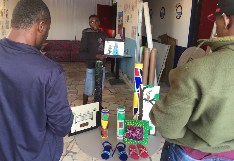 make art not walls 1.jpg