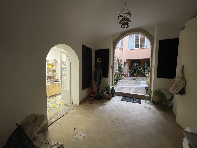 Ground floor entry.jpg