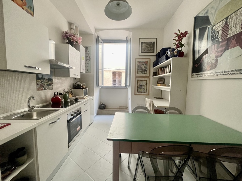 Kitchen and work area with high speed internet.jpg