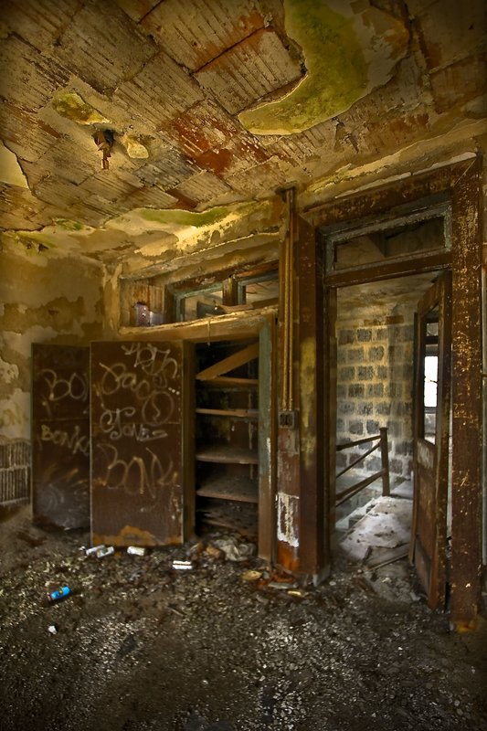 URBEX- Urban exploration 2010 (3)1.jpg