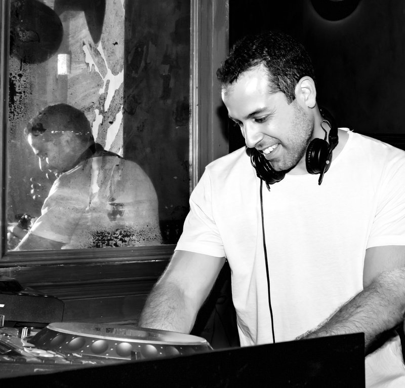 Di Radio - The Turning Point  with RoryJamesGuests (18).jpg