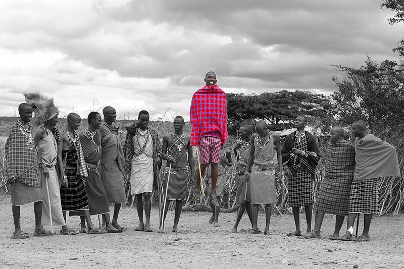 Upper Mara Maasai jumper1 sRGB.jpg