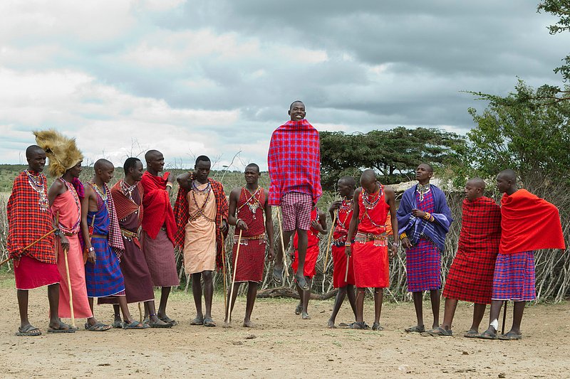 Upper Mara Maasai jumper1a sRGB.jpg