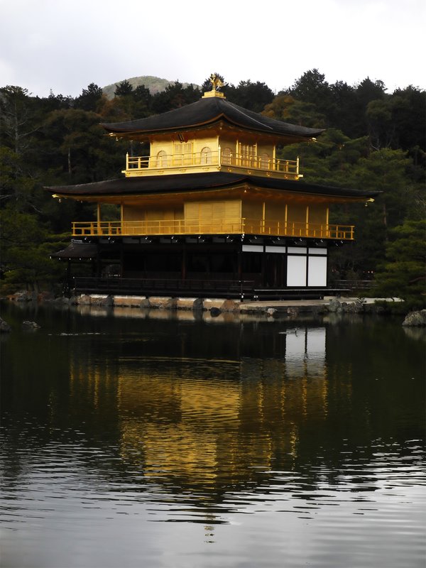 0895 Kyoto Golden Temple.jpg :: Japan 2011