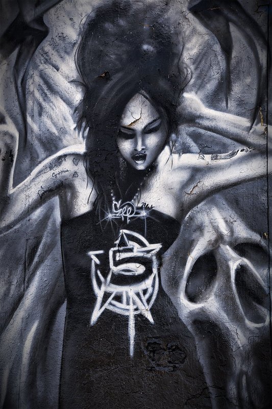 5 Pointz diva in blue_6052.jpg
