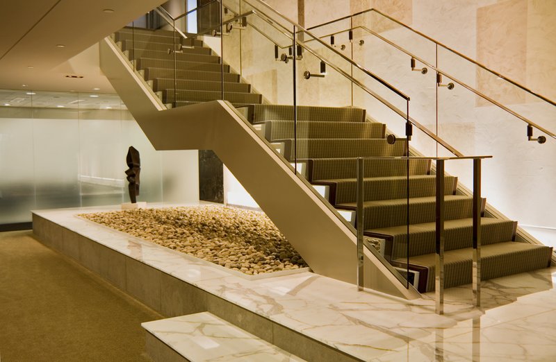 7th flr stairwell.jpg