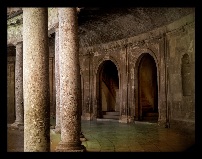 Alhambra court Spain.jpg
