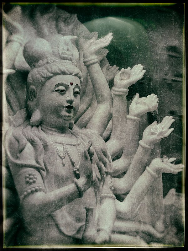 Avalokiteshvara-Goddess-Shanghai-5737.jpg